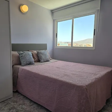 Un Quinto Sin Ascensor Apartman Arona