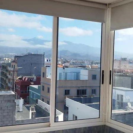 Un Quinto Sin Ascensor Apartman Arona